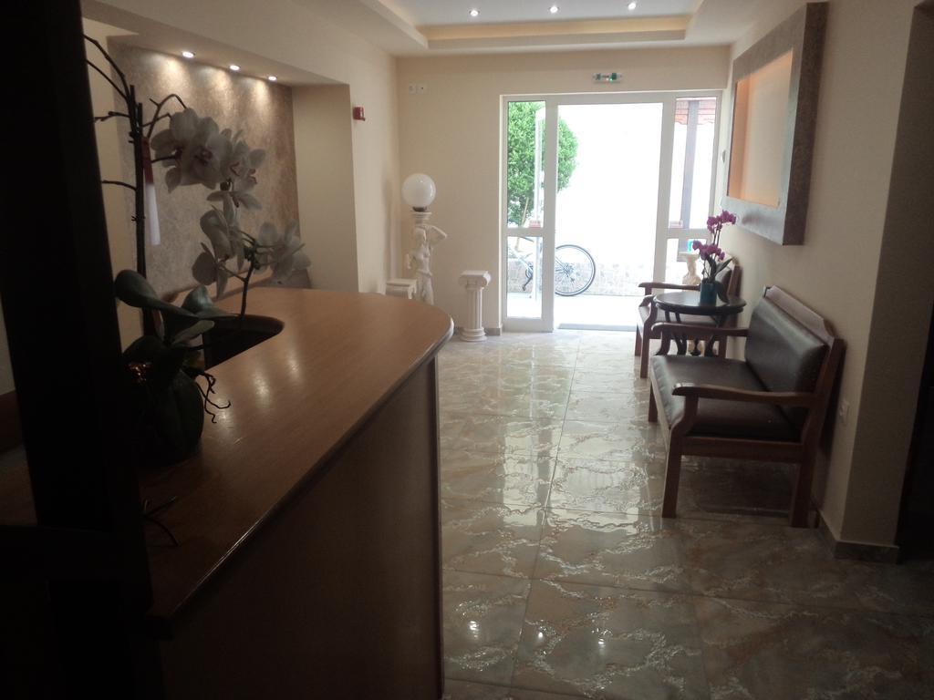 Hotel Dioni Paralía Extérieur photo
