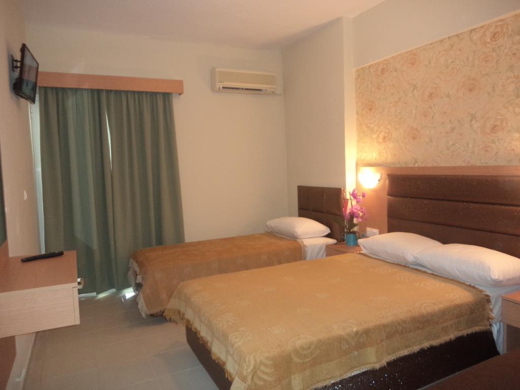 Hotel Dioni Paralía Extérieur photo